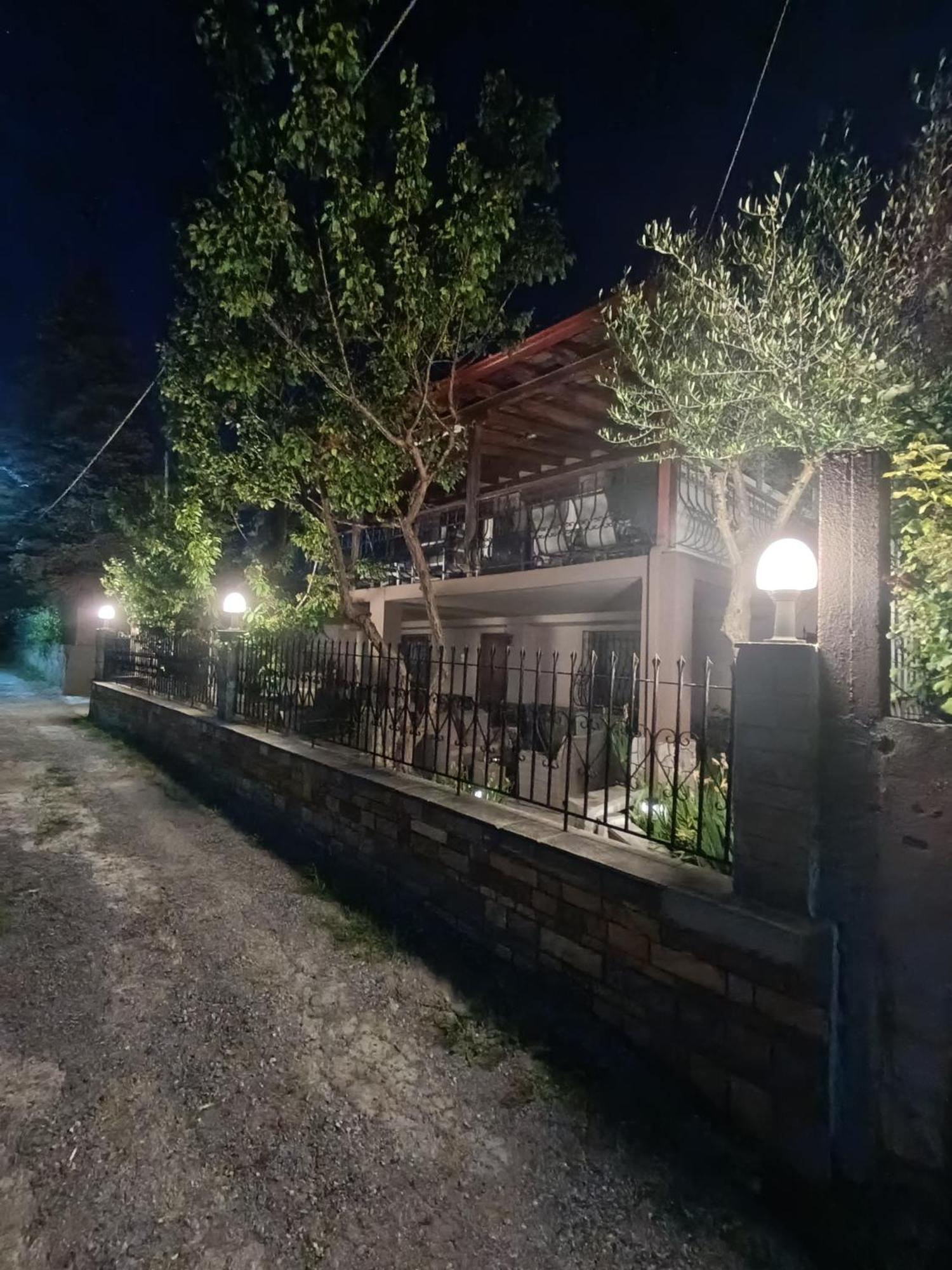 "2Steps From The Beach" Nea Irakleia Exterior photo