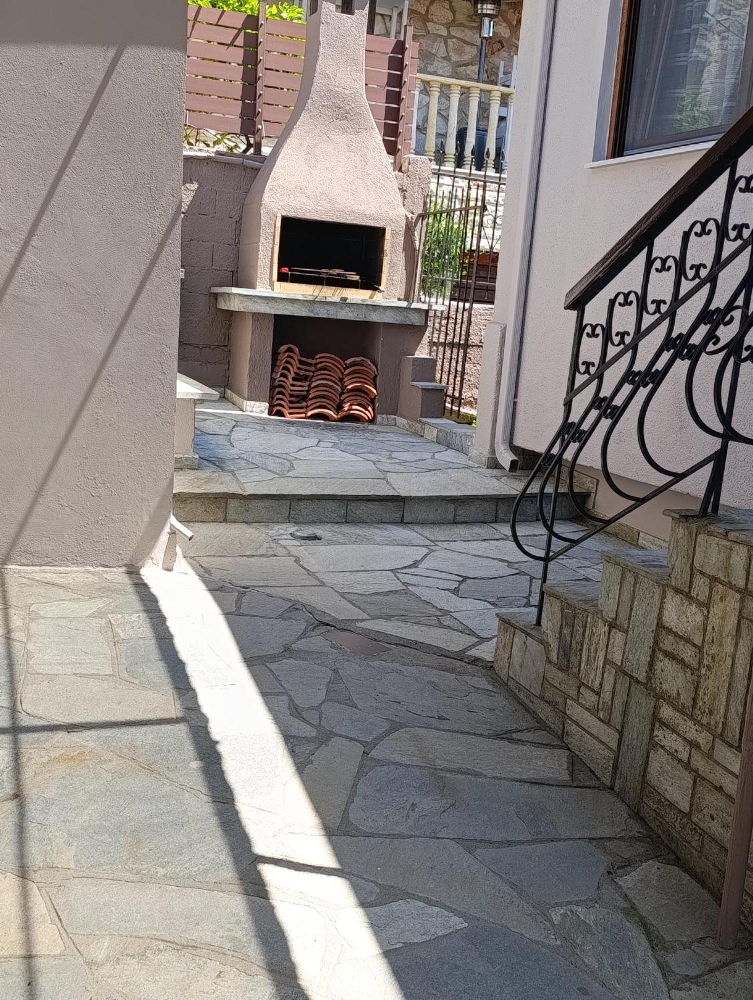 "2Steps From The Beach" Nea Irakleia Exterior photo