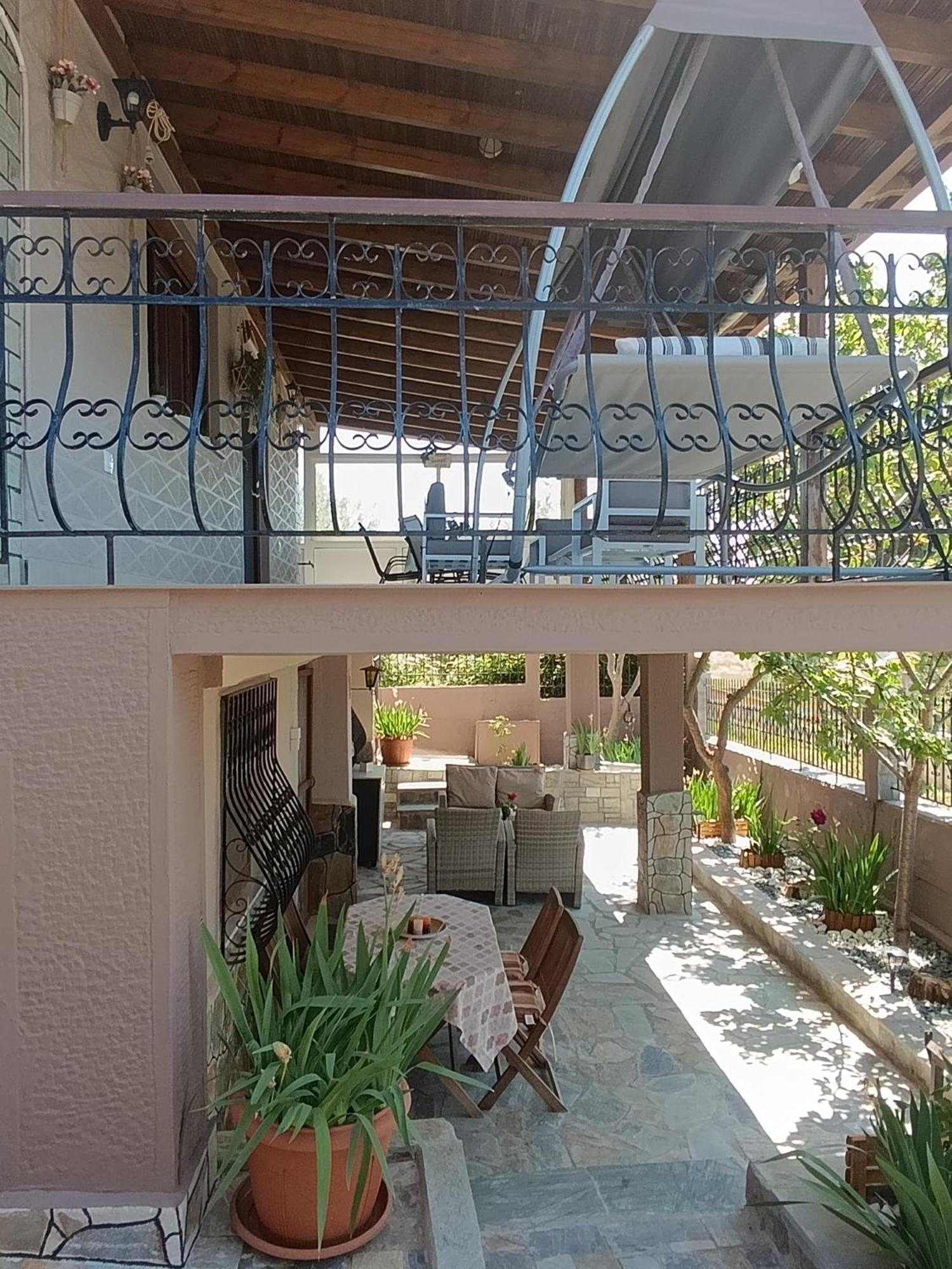 "2Steps From The Beach" Nea Irakleia Exterior photo